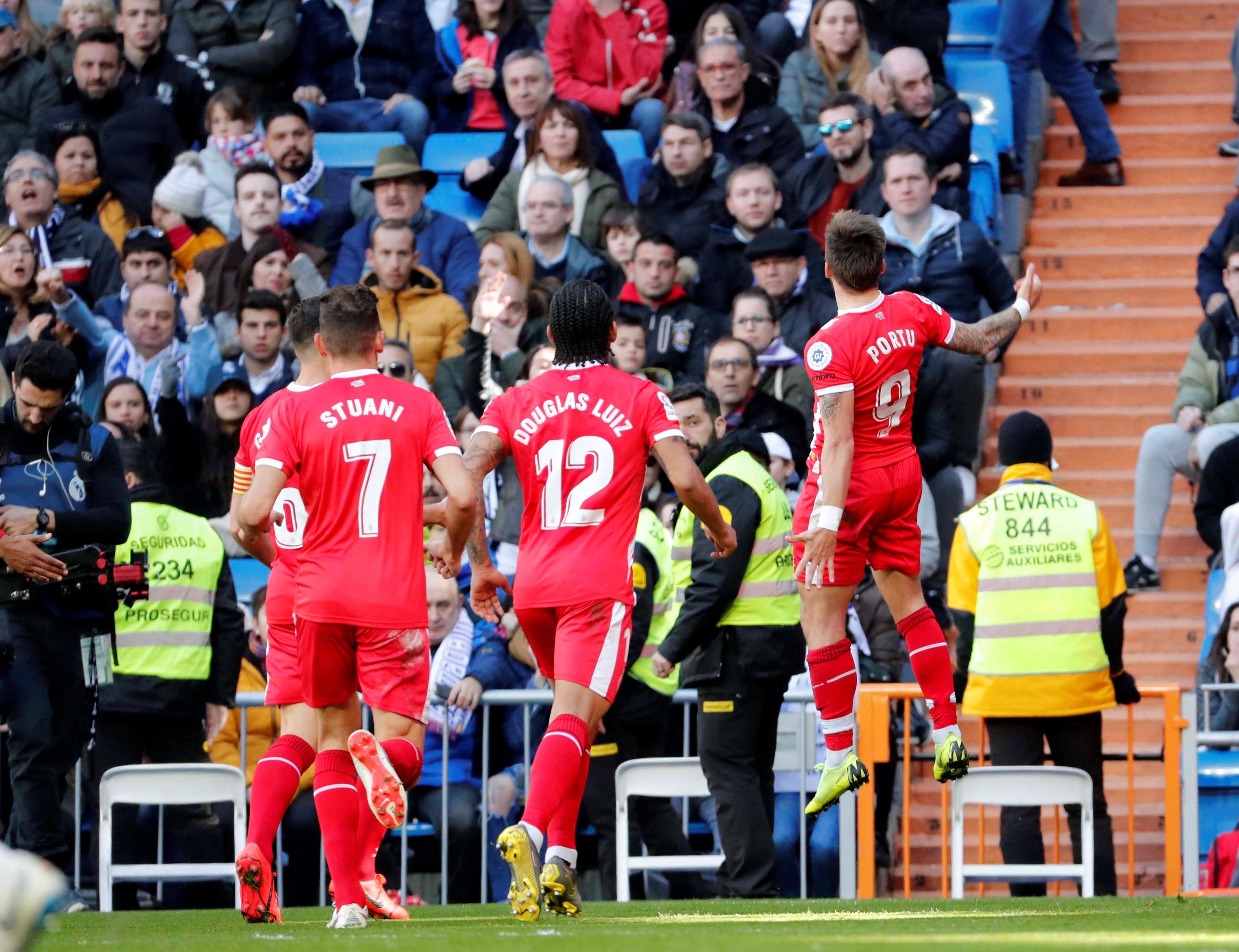 重新评估其 重新评估其