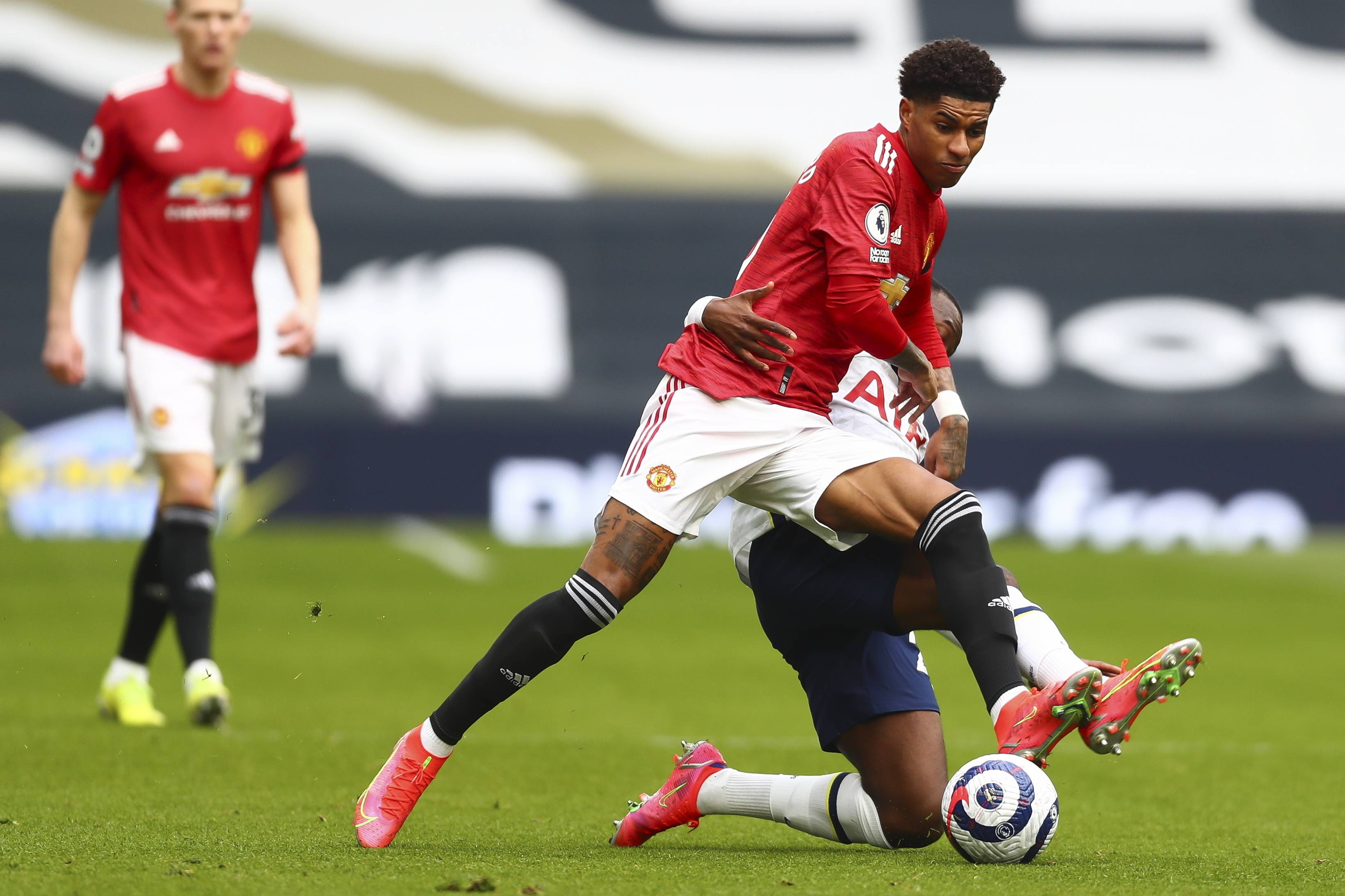 自己的地位 自己的地位